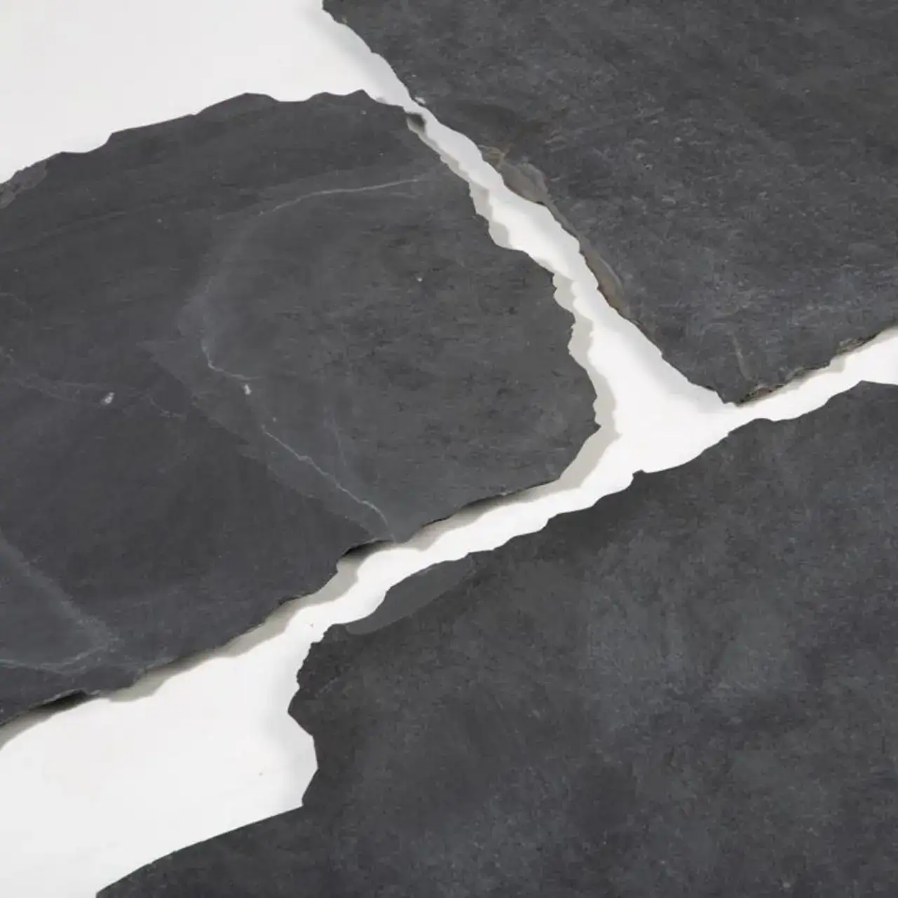 [NAT.007.0048] Black slate natuurruw opus incertum/1-2 cm